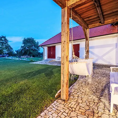 Dobra By Interhome