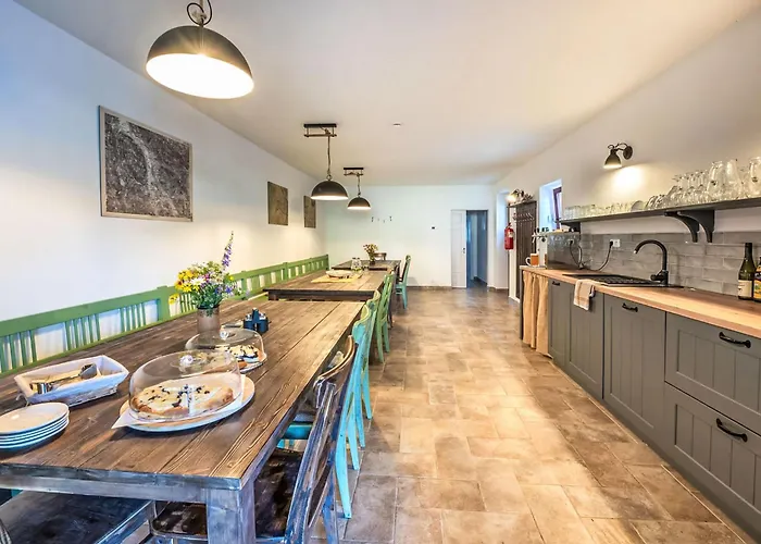 Dobra By Interhome شقة